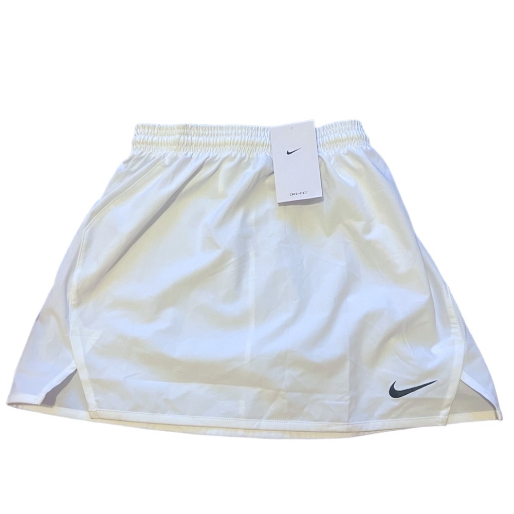 Nike Tennis Skirt Size Medium
